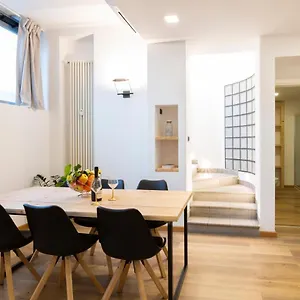 Design Flats , Milán Italia