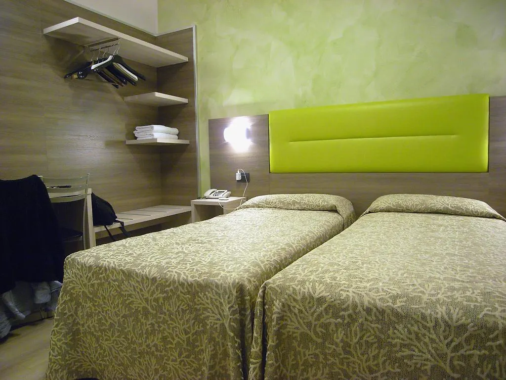 **  Hotel Siena Μιλάνο Ιταλία