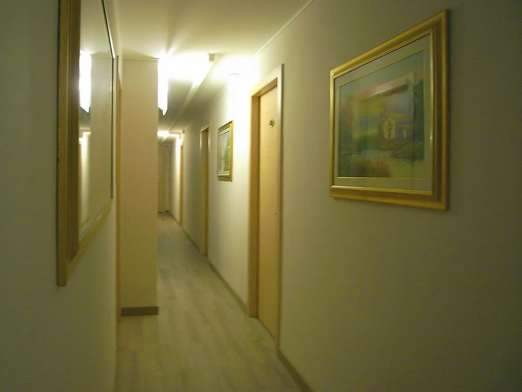 Hotel Siena Μιλάνο 2*,